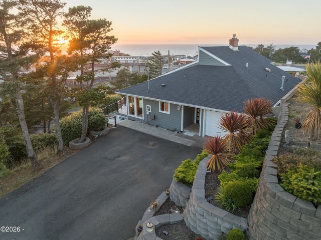 580 Sw 10th Street, Newport