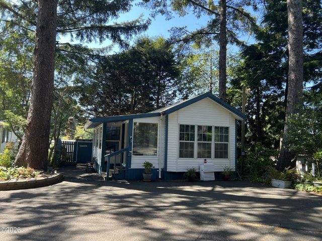 3700 N Hwy 101 26, Depoe Bay