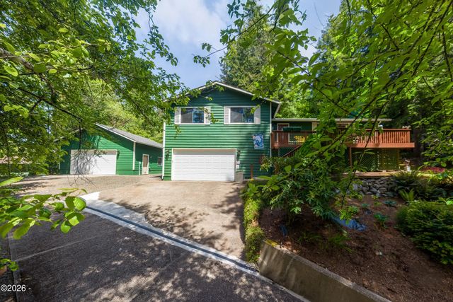 540 Nw Westwood Terrace, Toledo