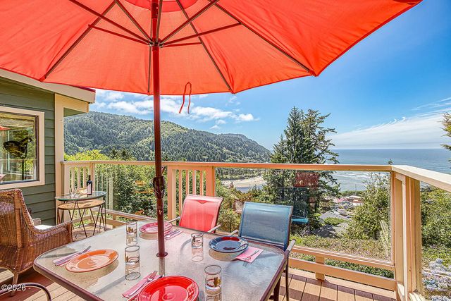 355 Horizon Hill Road, Yachats