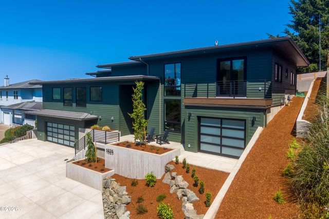 1025 Ne 7th Street, Newport