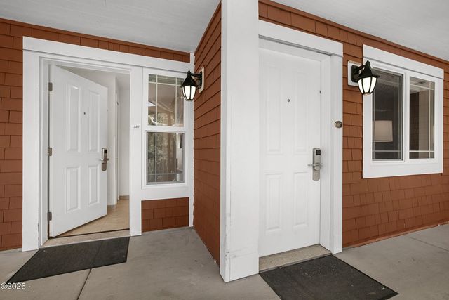 939 Nw U.s. 101 320, Bldg J, Wk M, Depoe Bay