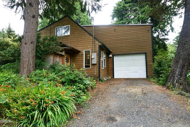 230 1st Street, Otter Rock