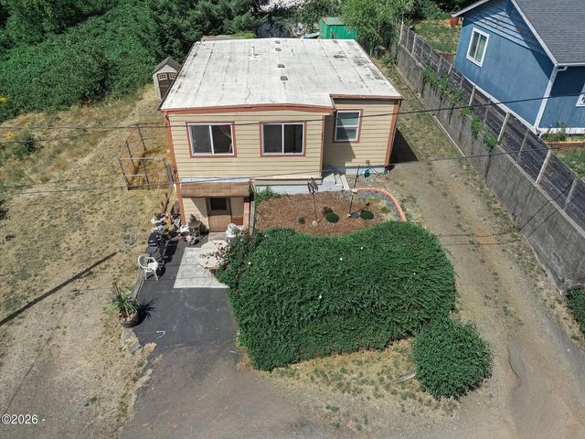 646 Se 8th Street, Toledo