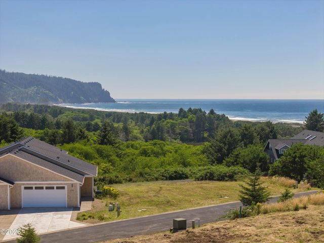 6475-6465 Heron View Dr, Neskowin