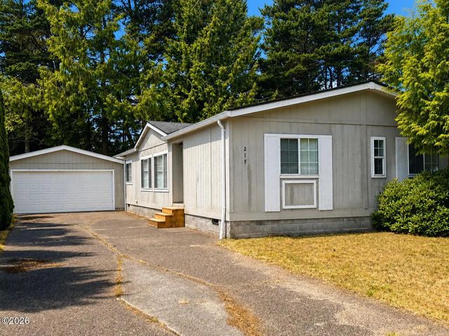 215 Se Anchor Avenue, Depoe Bay