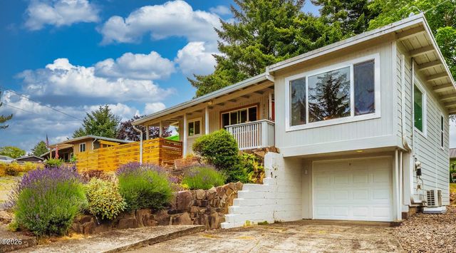 3600 Ne Johns Loop, Neotsu