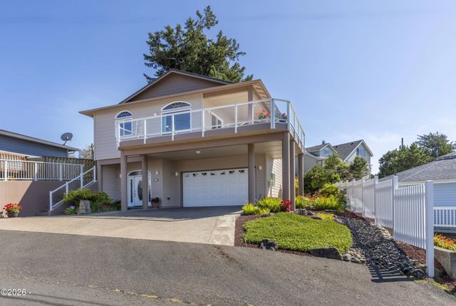 30 Sw Heiberg Street, Depoe Bay