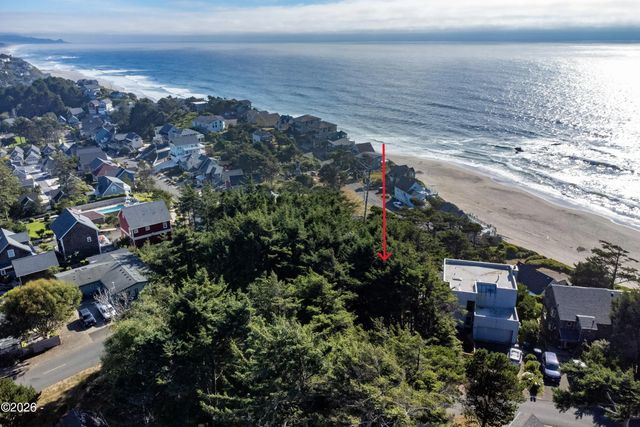 Tl 1400 Sw Bard Loop, Lincoln City