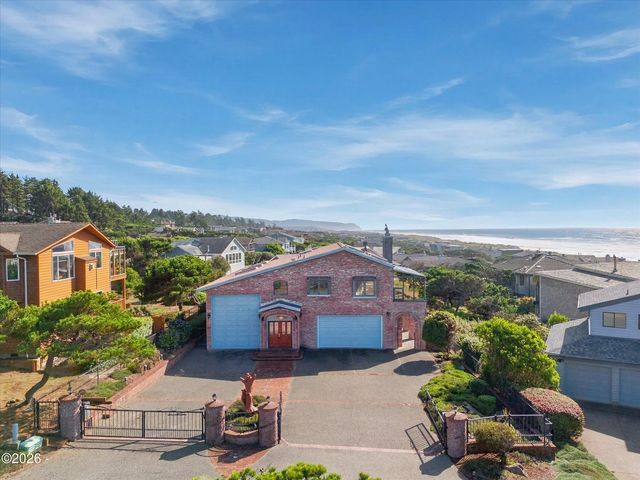 2009 Nw Oceania Place, Waldport