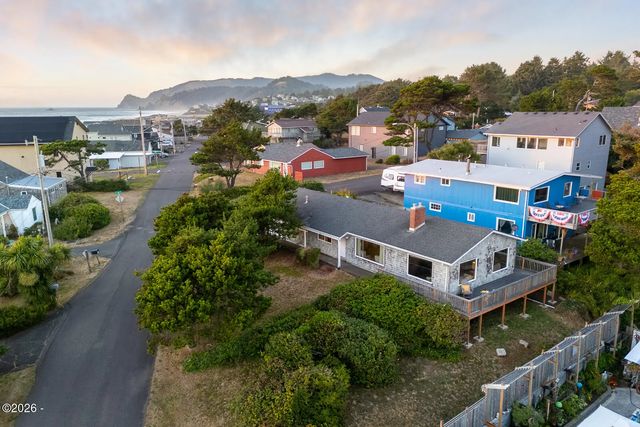 3540 Nw Keel Avenue, Lincoln City