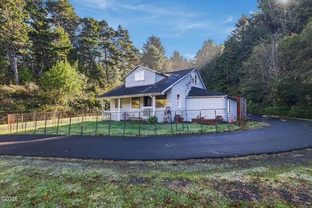 2740 Se Hwy 101, Lincoln City