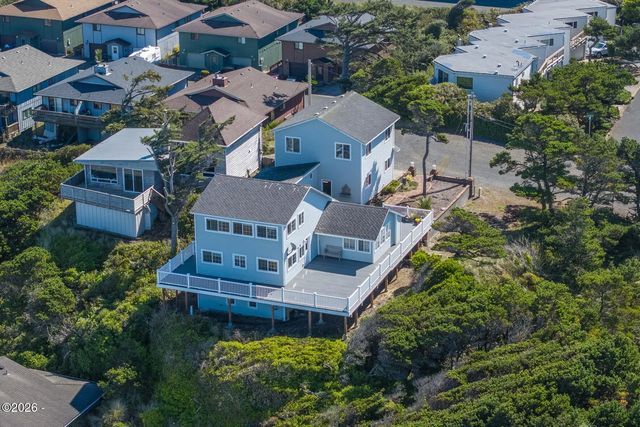 658 Sw 6th Street, Newport