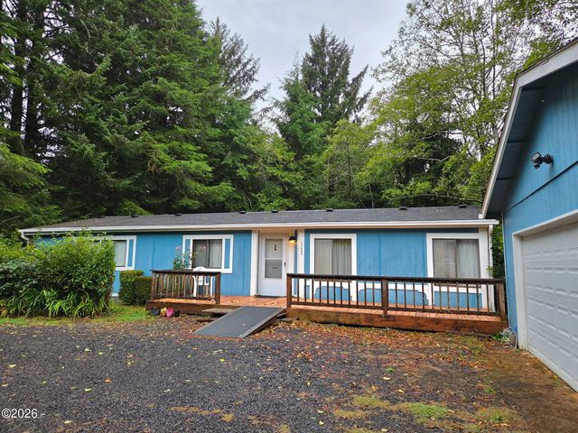 13804 Nw Kona Street, Seal Rock