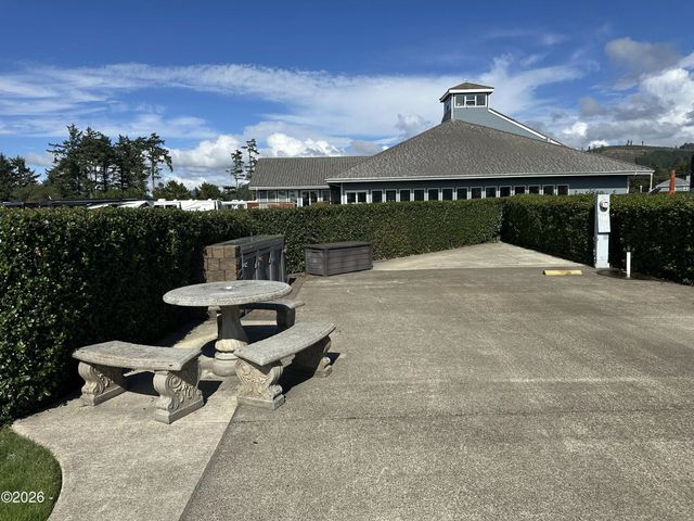 6225 N Coast Highway Lot 155, Newport