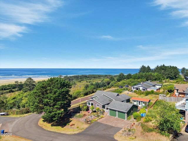 13705 Nw Alika Drive, Seal Rock