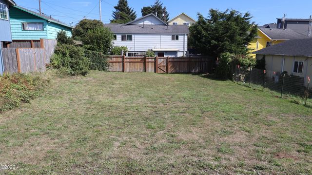 T/l 16201 Nw Brook Street, Newport