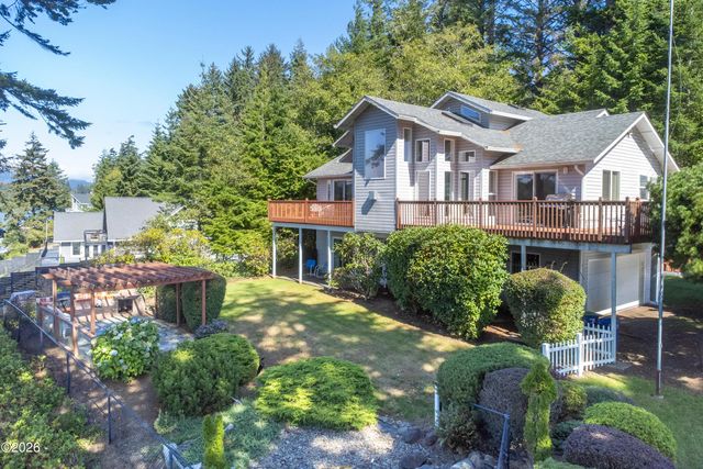 4135 Ne 20th Street, Otis