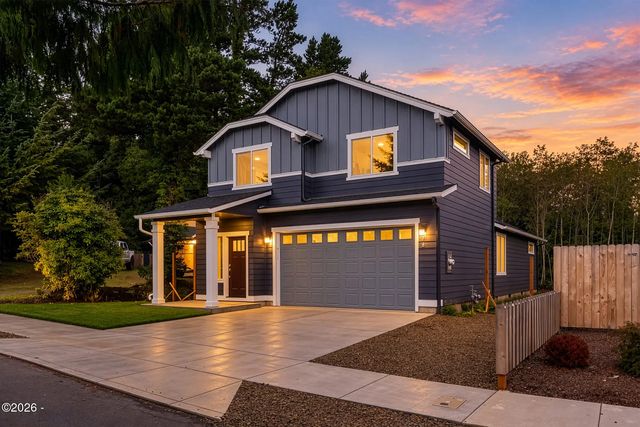25 Sw Johnson Street, Depoe Bay