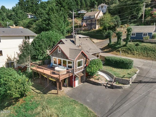 247 Ne Williams Avenue, Depoe Bay