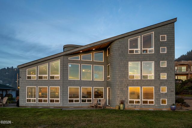 448 Yachats Ocean Road, Yachats