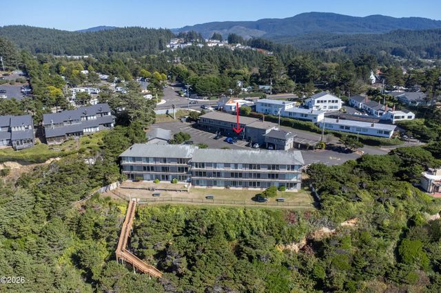 4229  Sw Beach  Avenue 35, Lincoln City