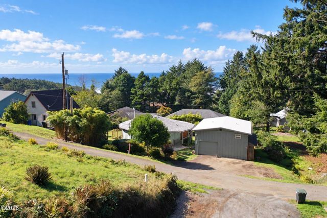 512 Overlook Drive, Yachats