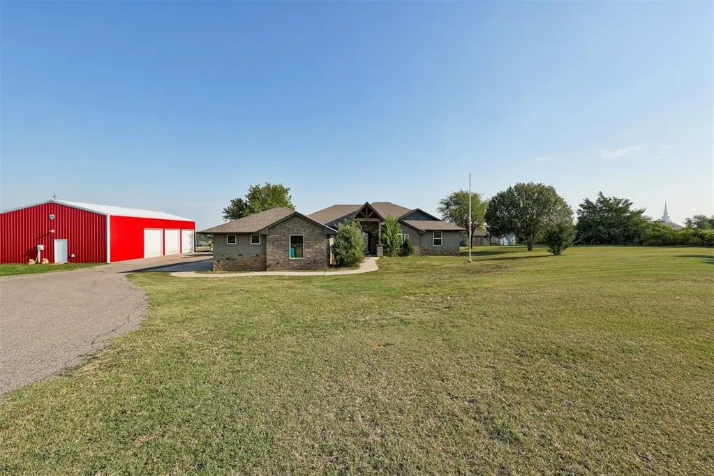 Residential Real Estate for Sale located in the neighborhood of N/A, in the city of Norman, OK