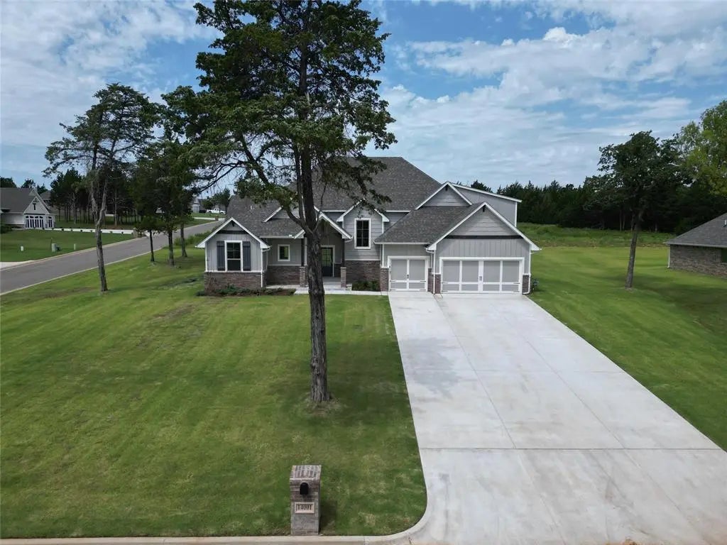 14001 Magnolia Lane, Edmond, OK, 73049 For Sale
