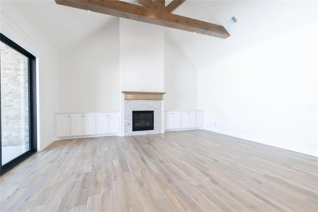 Residential Real Estate for Sale at 12416 Velvet Ash Avenue in the city of Oklahoma City by MLS #1153138