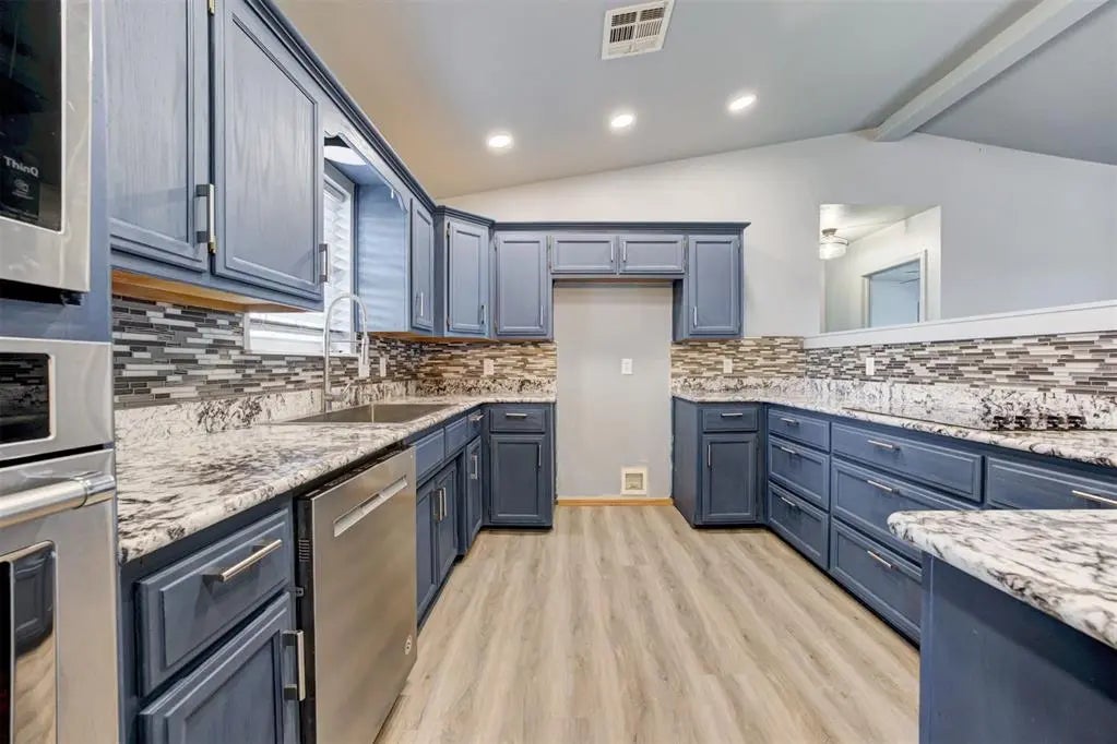 Residential Real Estate for Sale located in the neighborhood of 6317-00-001-023-0-000-00 - MACOMB ESTATES BLOCK 1, in the city of Macomb, OK