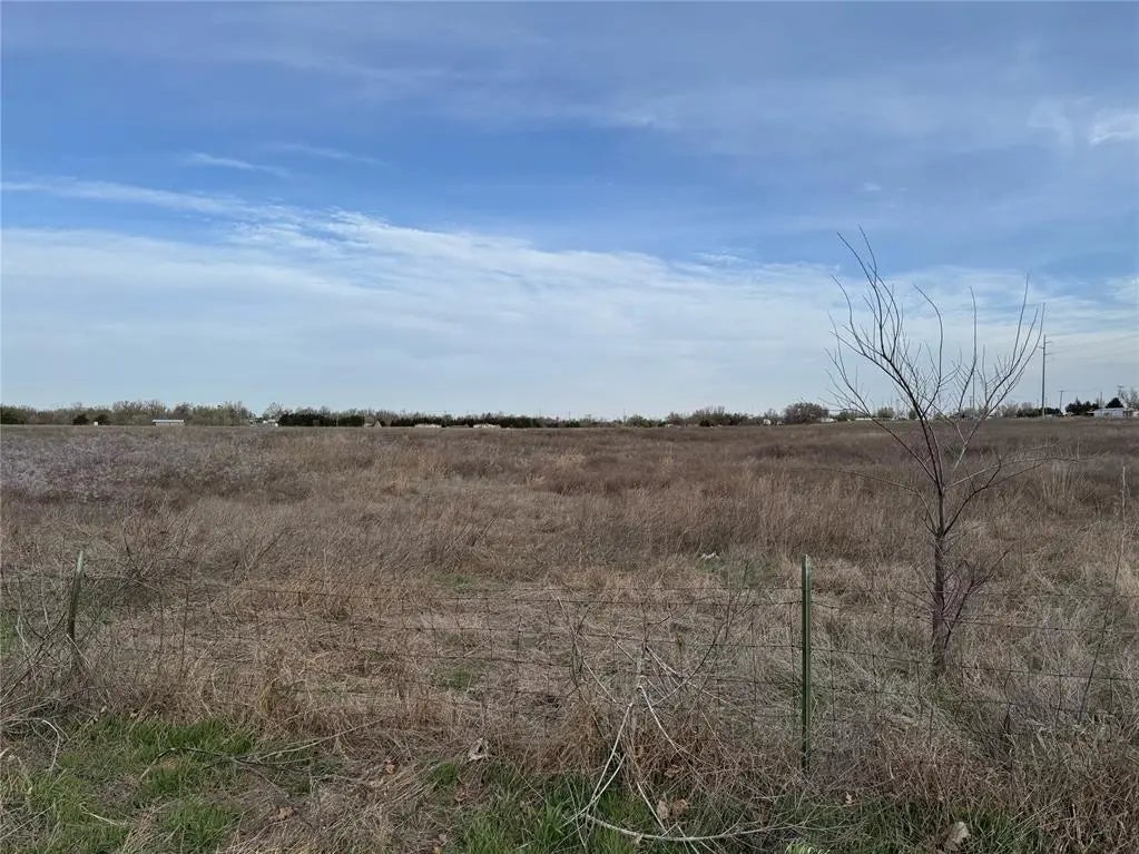 1 W Cimarron Boulevard, Crescent