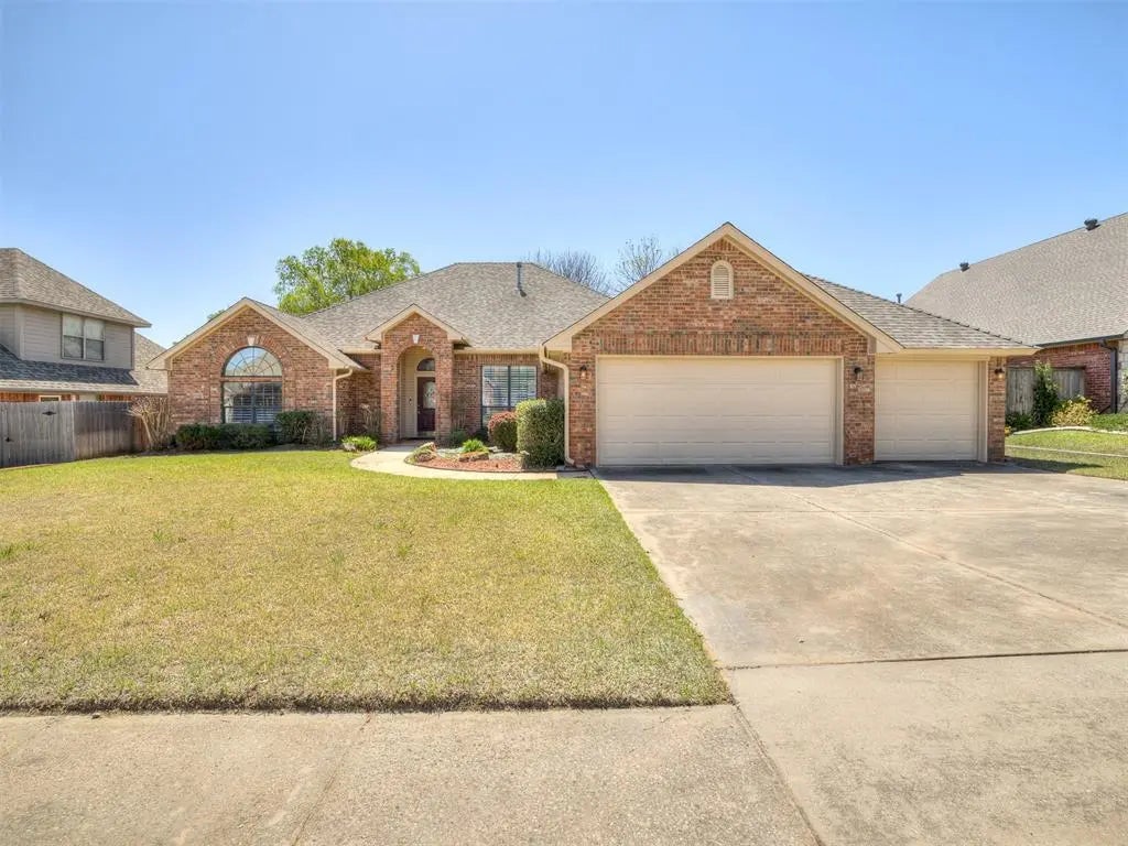 3208 Riverwalk Drive, Norman, OK, 73072 For Sale