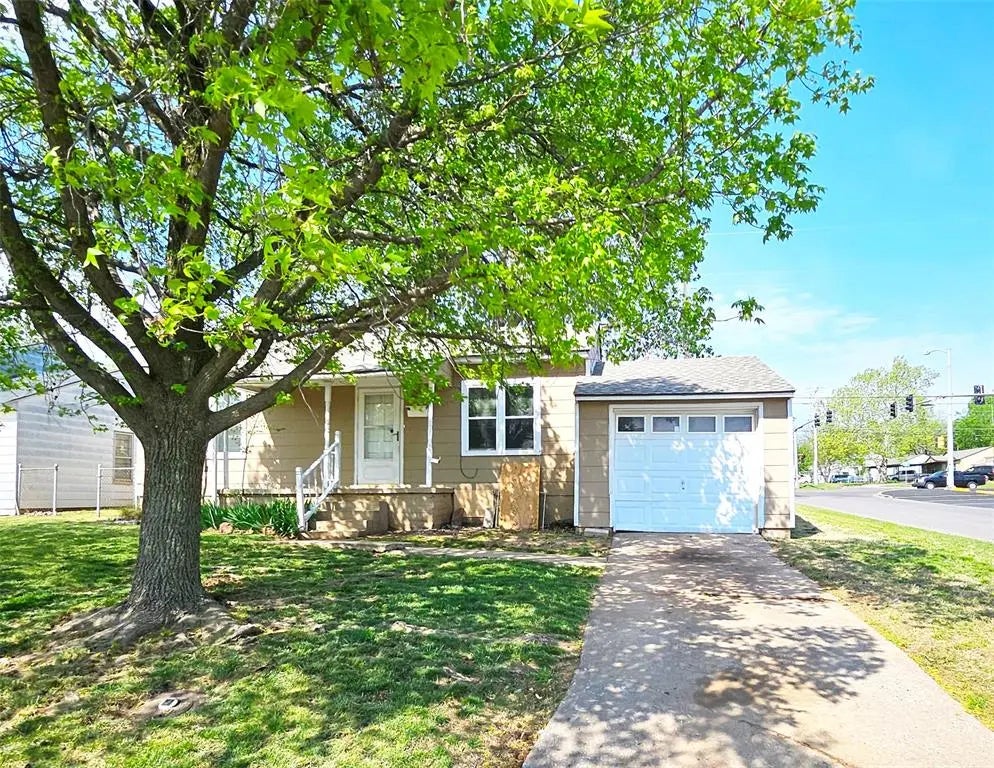 Homes for Sale located at 2201 Doris Avenue, in the city of Del City, OK 73115