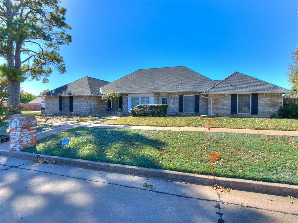 MLS Number 1165563 in the city of Oklahoma City Homes for Sale by Village Green, the zipcode of 73170
