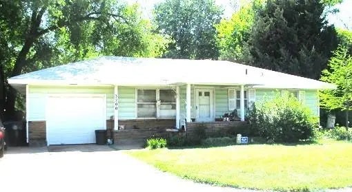 3200 N Holman Court, Midwest City, OK, 73110 For Sale