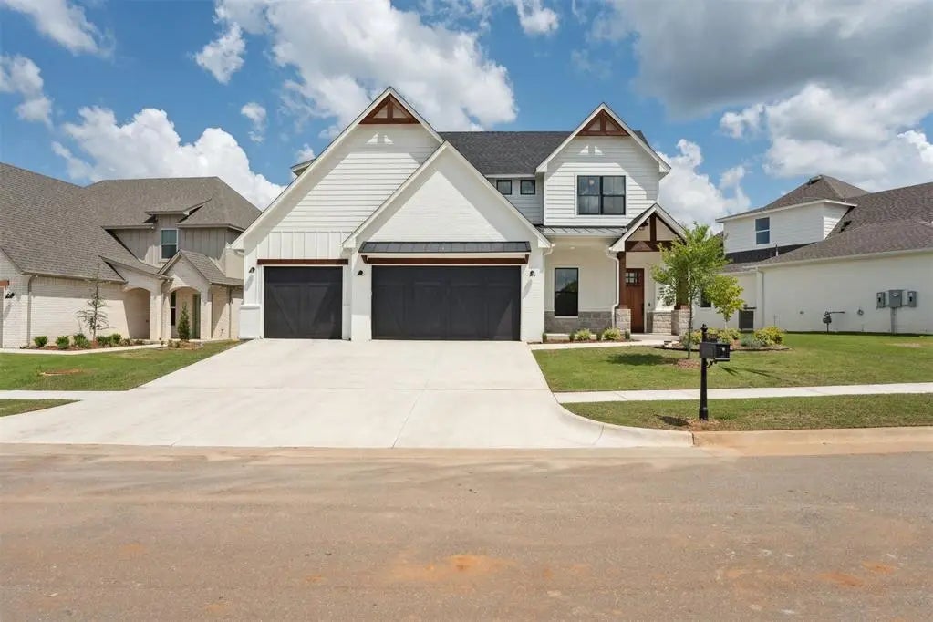 8033 Cal Drive, Edmond