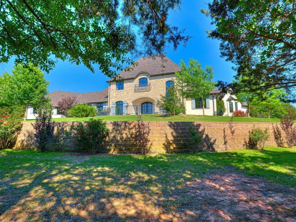 751 Spring View Drive, Norman, OK, 73026 For Sale