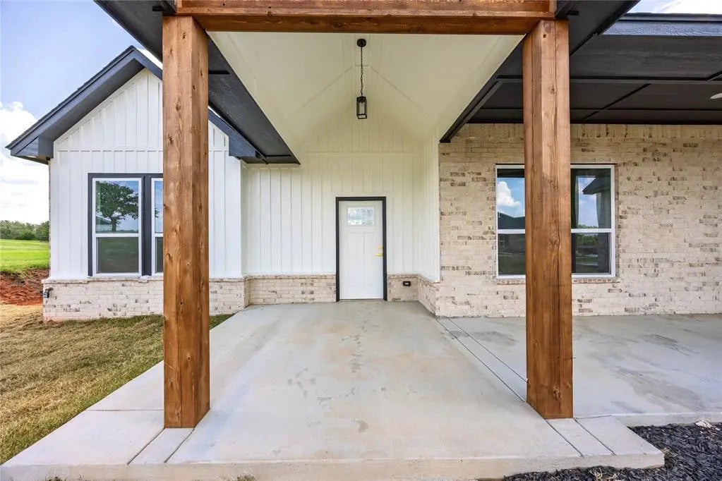 2437 Canyon Circle, Blanchard, OK, 73010 - WOLF CREEK ESTATES - 1171061, Residential