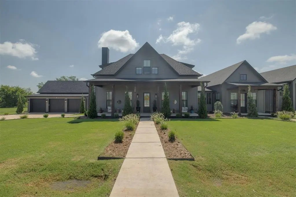 29786 Vineyard Meadow Road, in the city of Norman Real Estate in OK by Selah,