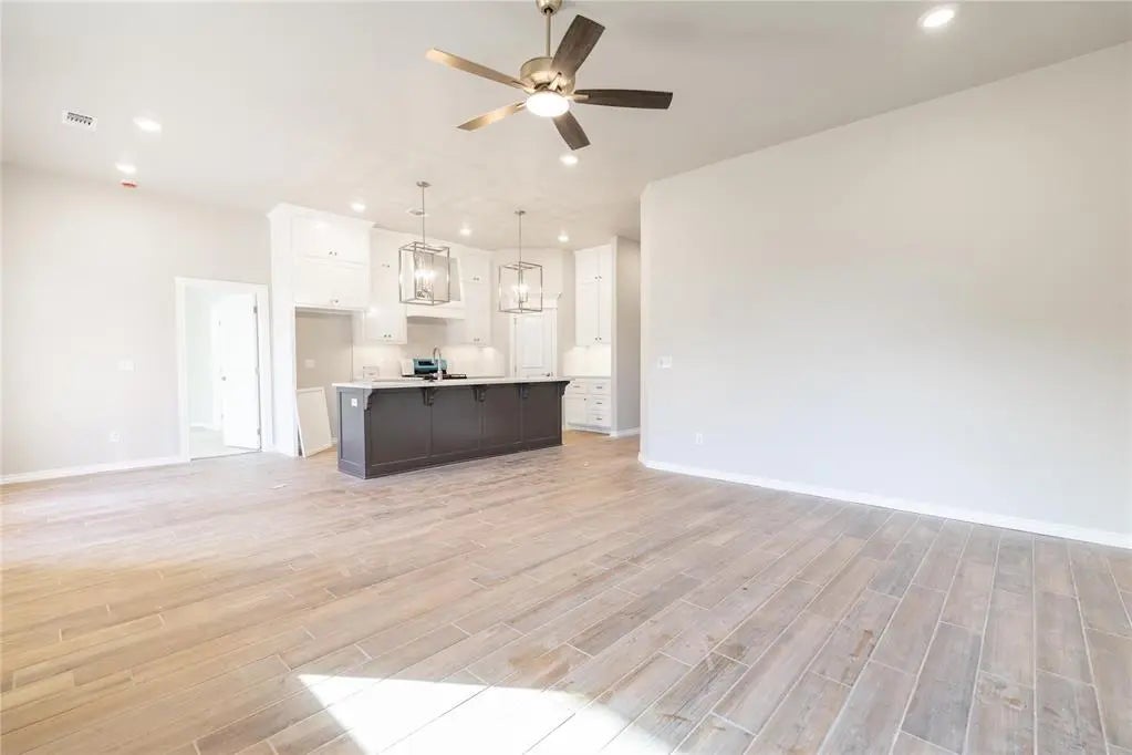 8000 Nw 152nd Street, Edmond, OK, 73013 For Sale