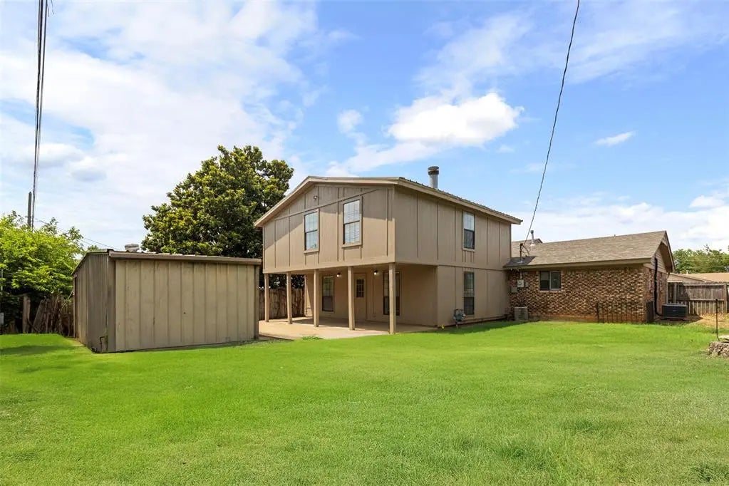 1200 W Woodlane Drive, Midwest City, OK, 73110 - Meadowood - 1179745, Residential