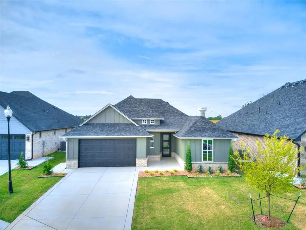 216 Pont Neuf Court, Edmond