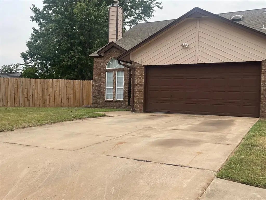 2028 Rose Court, Norman, OK, 73071 - South Lake 1 - 1180371, Residential