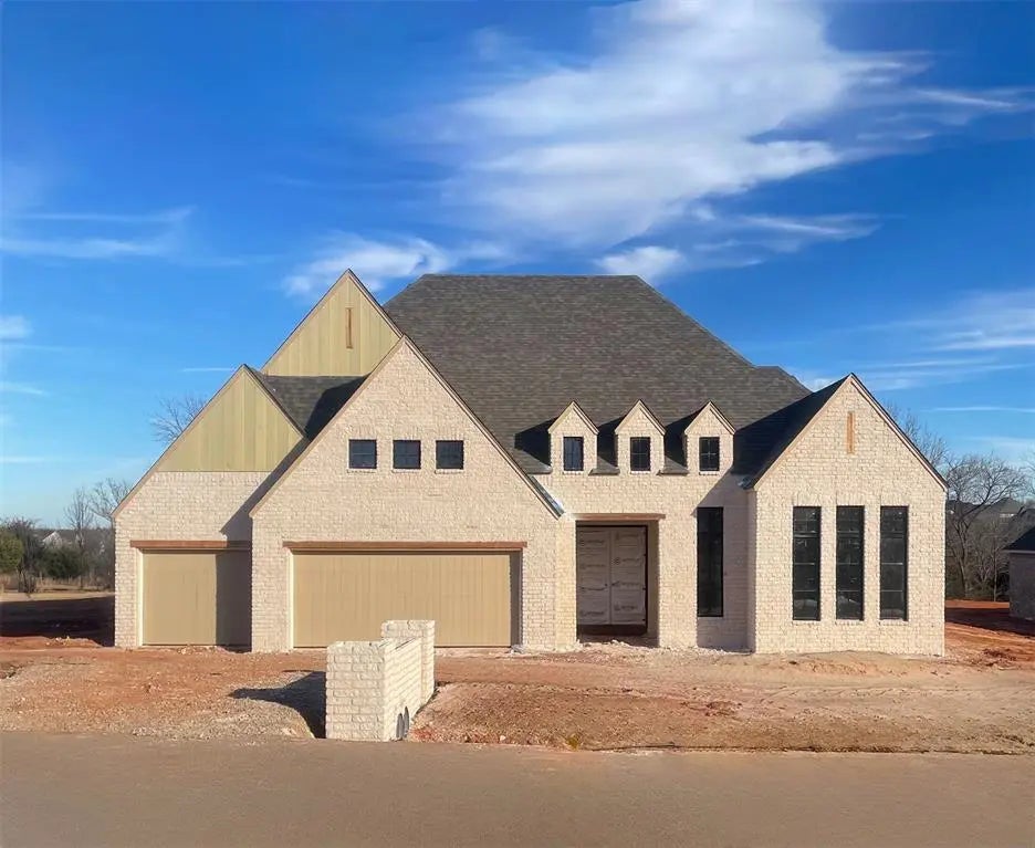 Residential Real Estate for Sale at 29980 E Ridge Road in the city of Norman by MLS #1181990