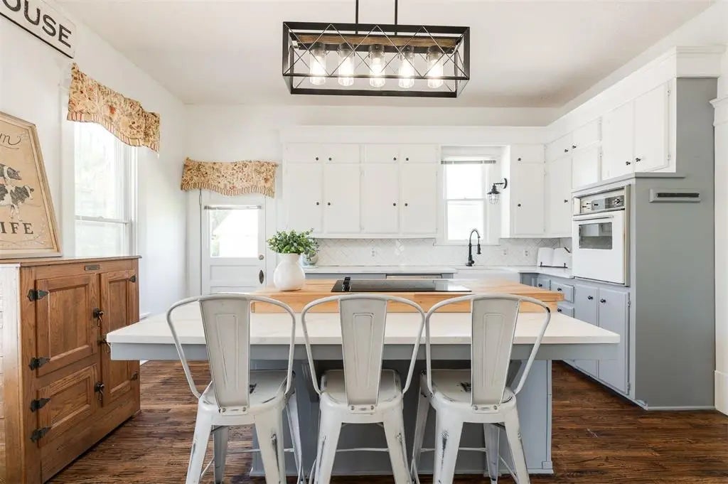 Homes for Sale located at 7111 E Etowah Road, in the city of Noble, OK 73068