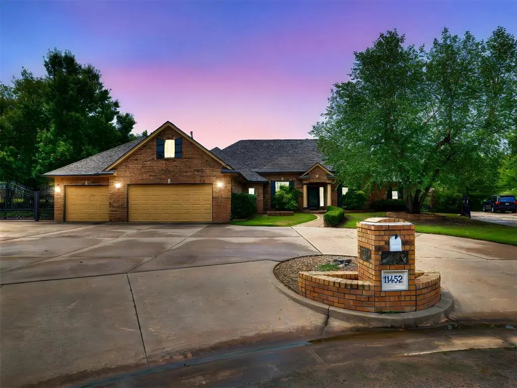 11452 Lakeridge Run, Oklahoma City