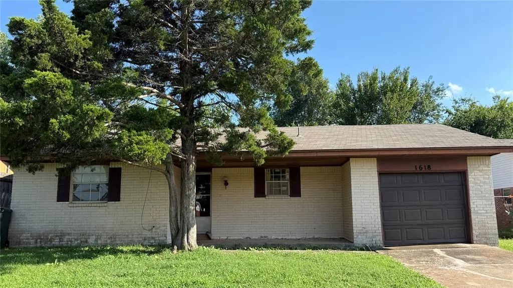 1618 Briarcliff Court, Norman