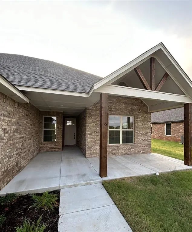 806 Manzano Drive, Norman, OK, 73071 - Siena Springs Section 2 - 1186458, Residential