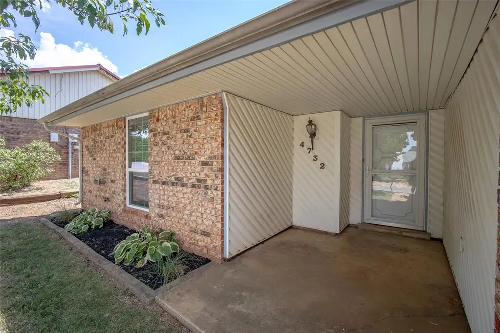 4732 Forest Hills Drive, Noble